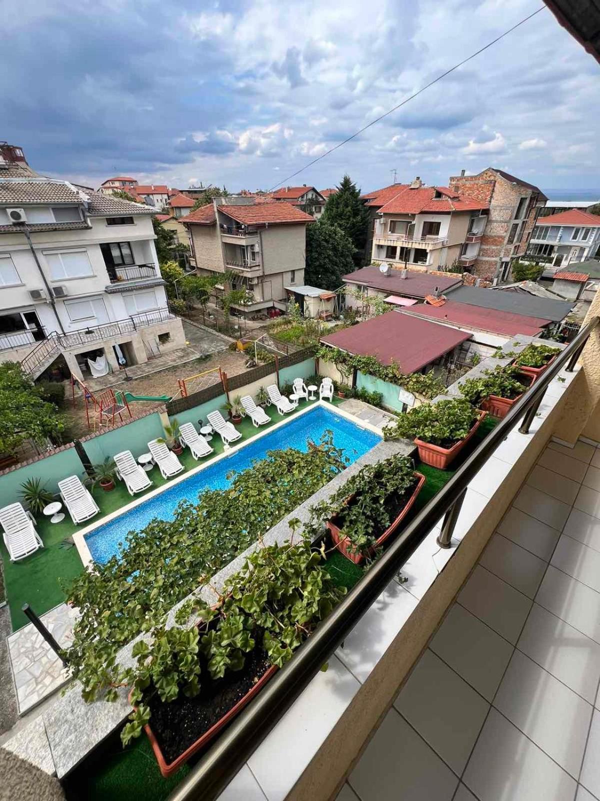 Paradise Csernomorec Kültér fotó